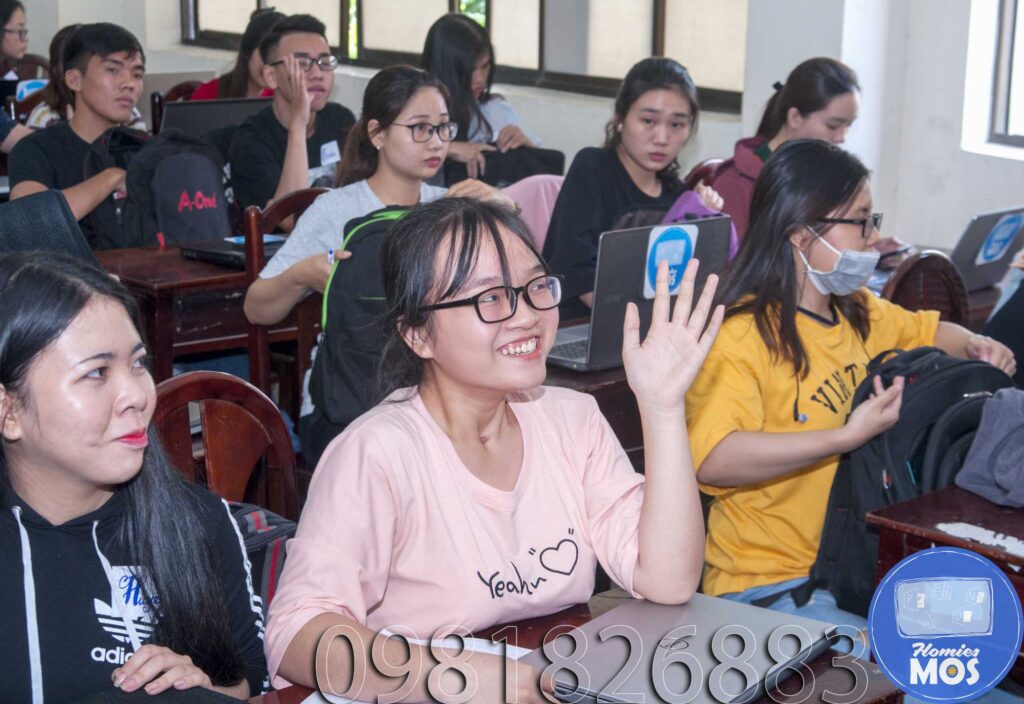 Tại Sao Nên Tham Gia Trung Tâm Tin Học Văn Phòng MOS?