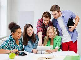Có Nên Luyện Thi Tại Trung Tâm Tin Học Văn Phòng MOS?